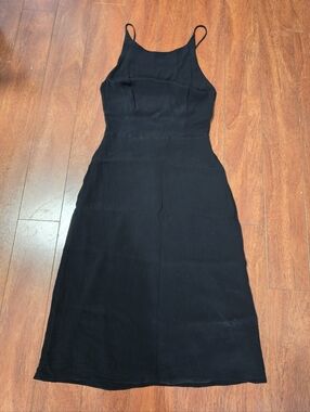 Wilfred Artizia Classic Black Slip Dress with Spaghetti Straps And Open Back